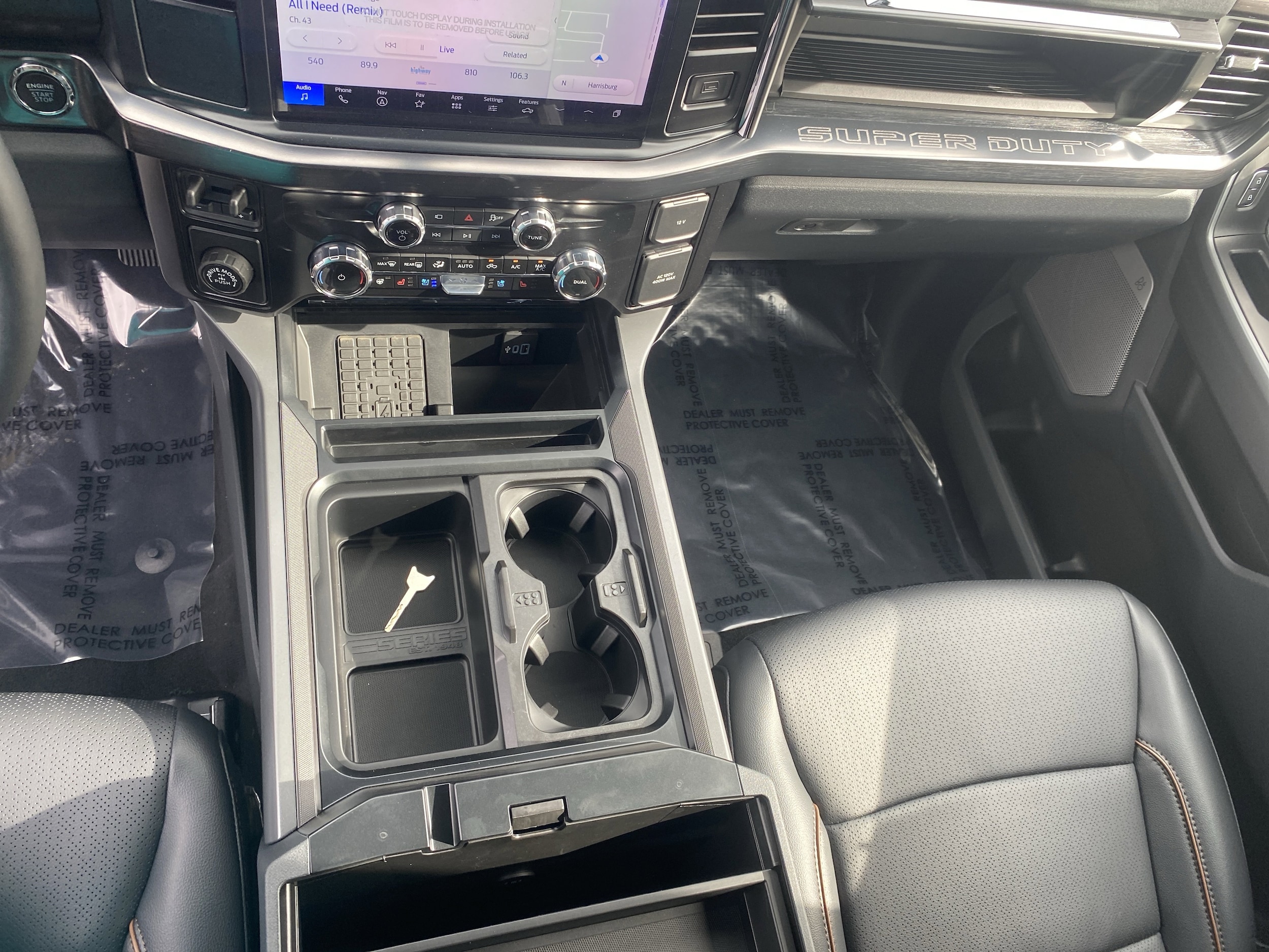 2026 Ford F-350 Super Duty Lariat - Photo 14