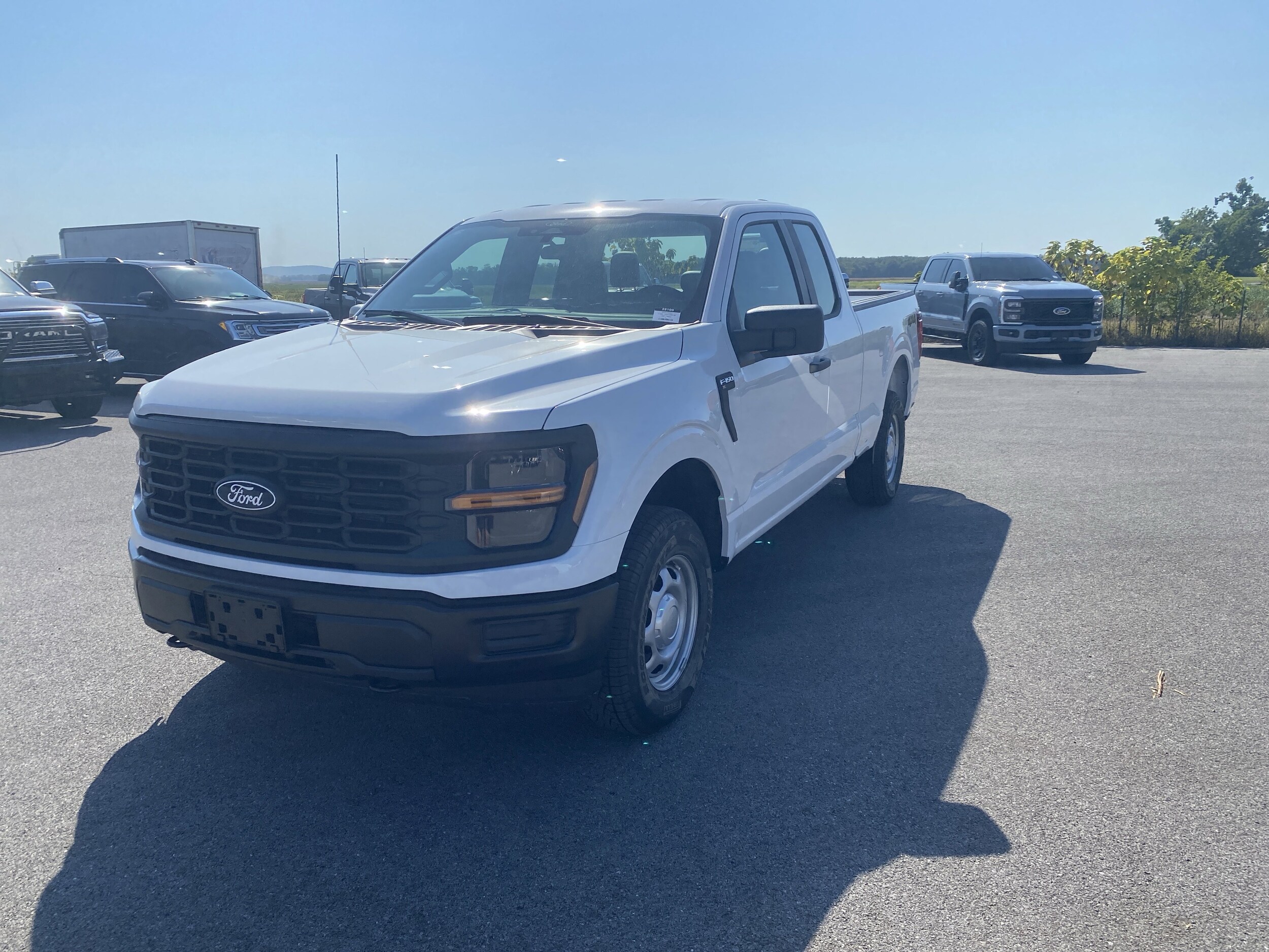 2025 Ford F-150 XL photo 3