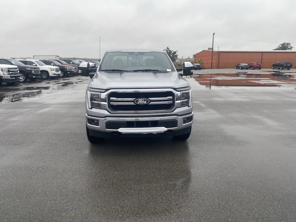 New 2025 Ford F-150 LARIAT 4WD SUPERCREW LARIAT