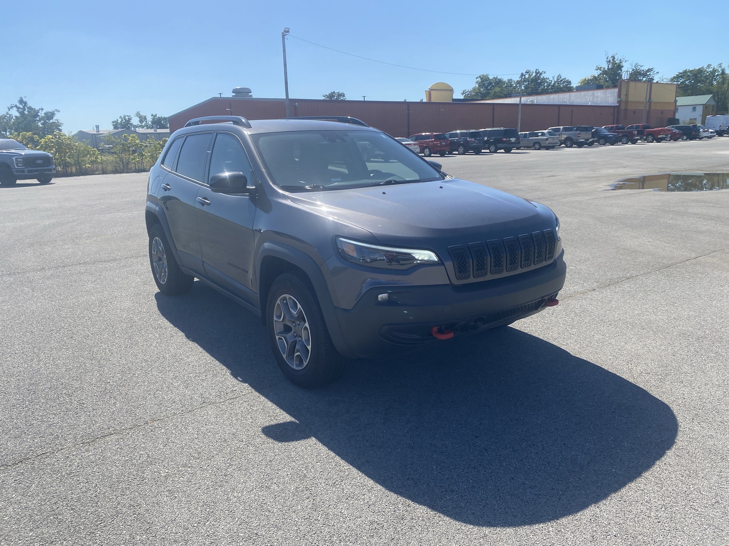 2022 Jeep Cherokee Trailhawk's photo