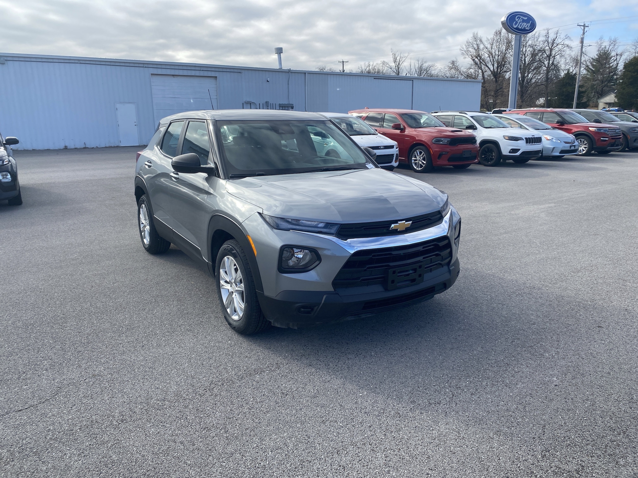 2023 Chevrolet TrailBlazer LS's photo
