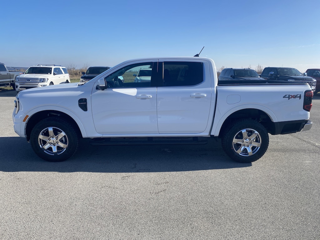 New 2025 Ford Ranger LARIAT LARIAT 4WD SuperCrew 5 Box