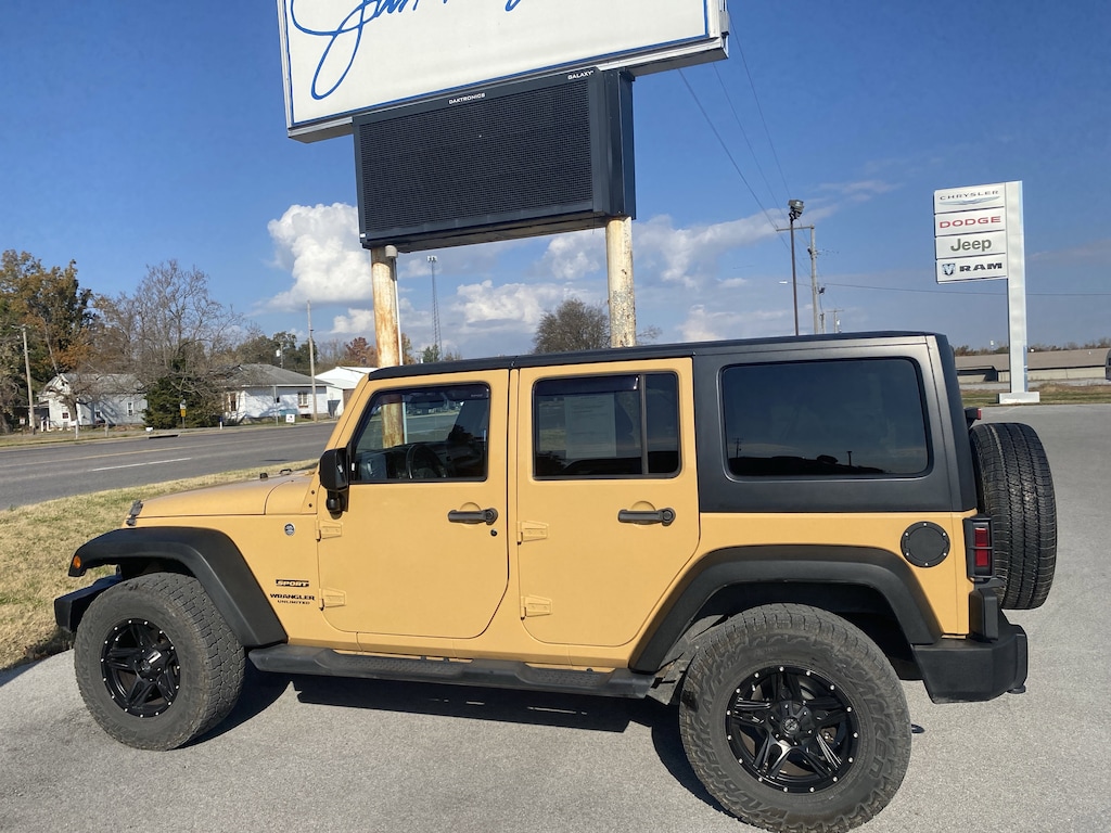 Used 2013 Jeep Wrangler Unlimited Sport 4WD Sport