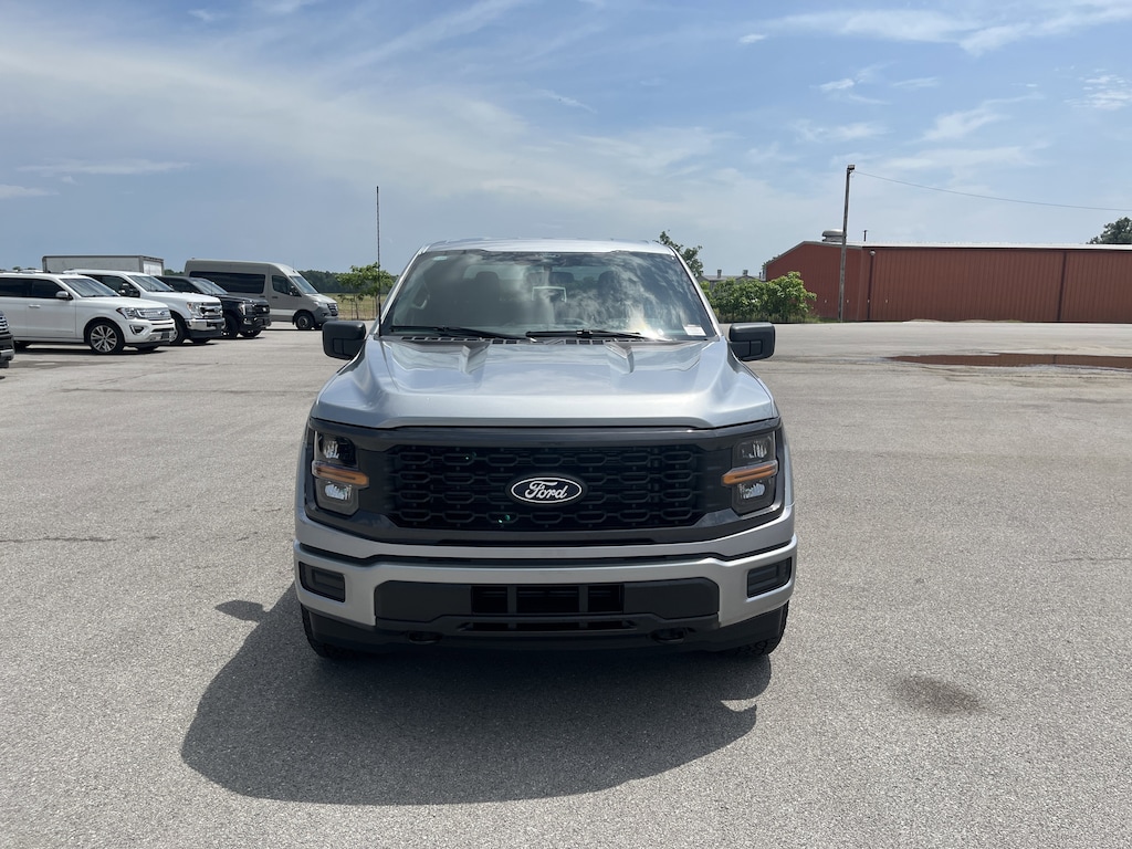 New 2026 Ford F-150 STX STX 4WD SuperCrew 5.5 Box