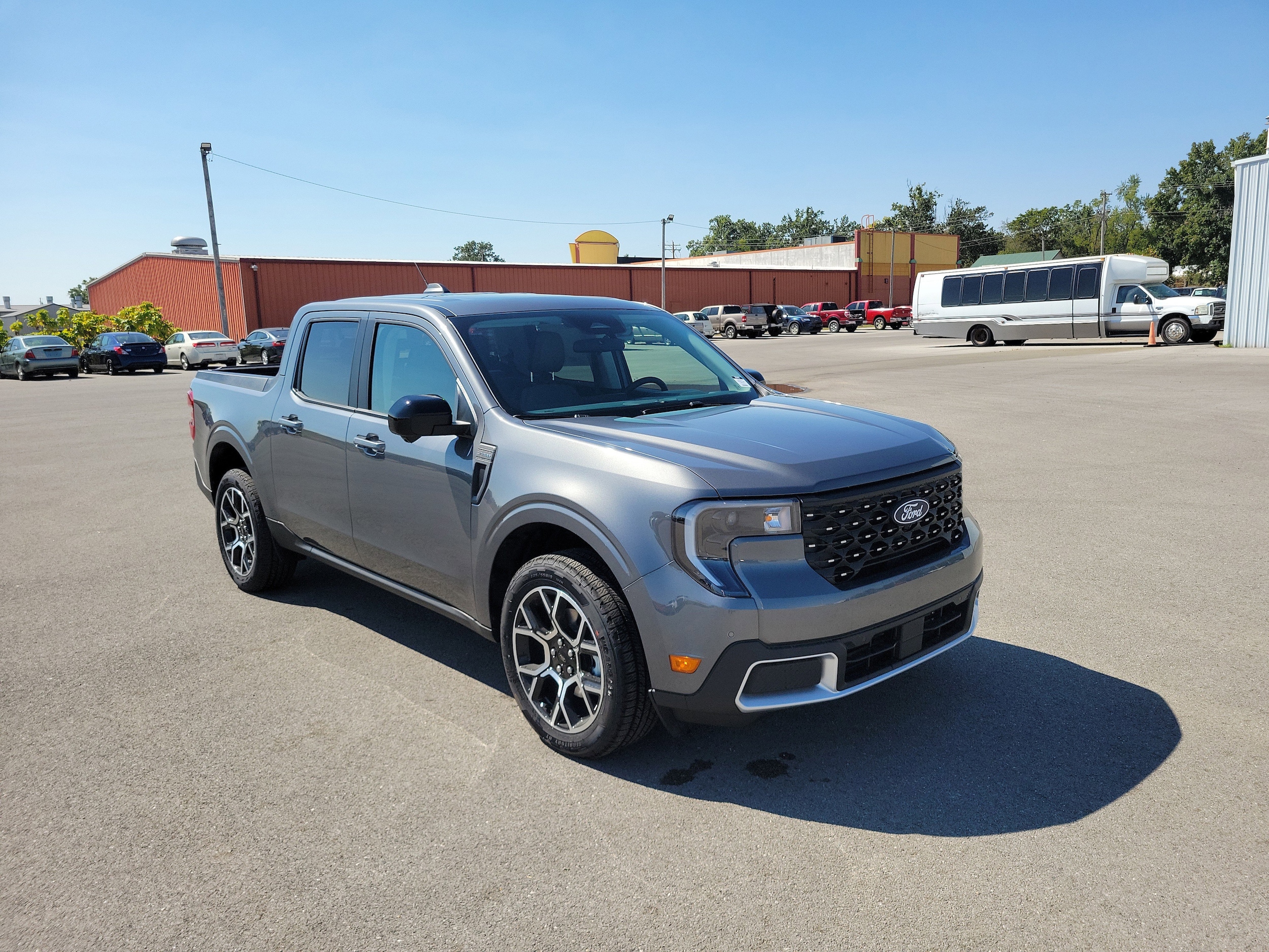 2025 Ford Maverick Lariat's photo