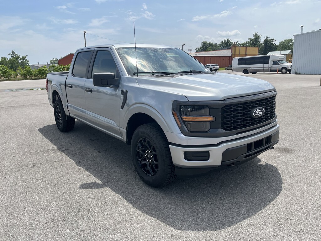 New 2026 Ford F-150 STX STX 4WD SuperCrew 5.5 Box