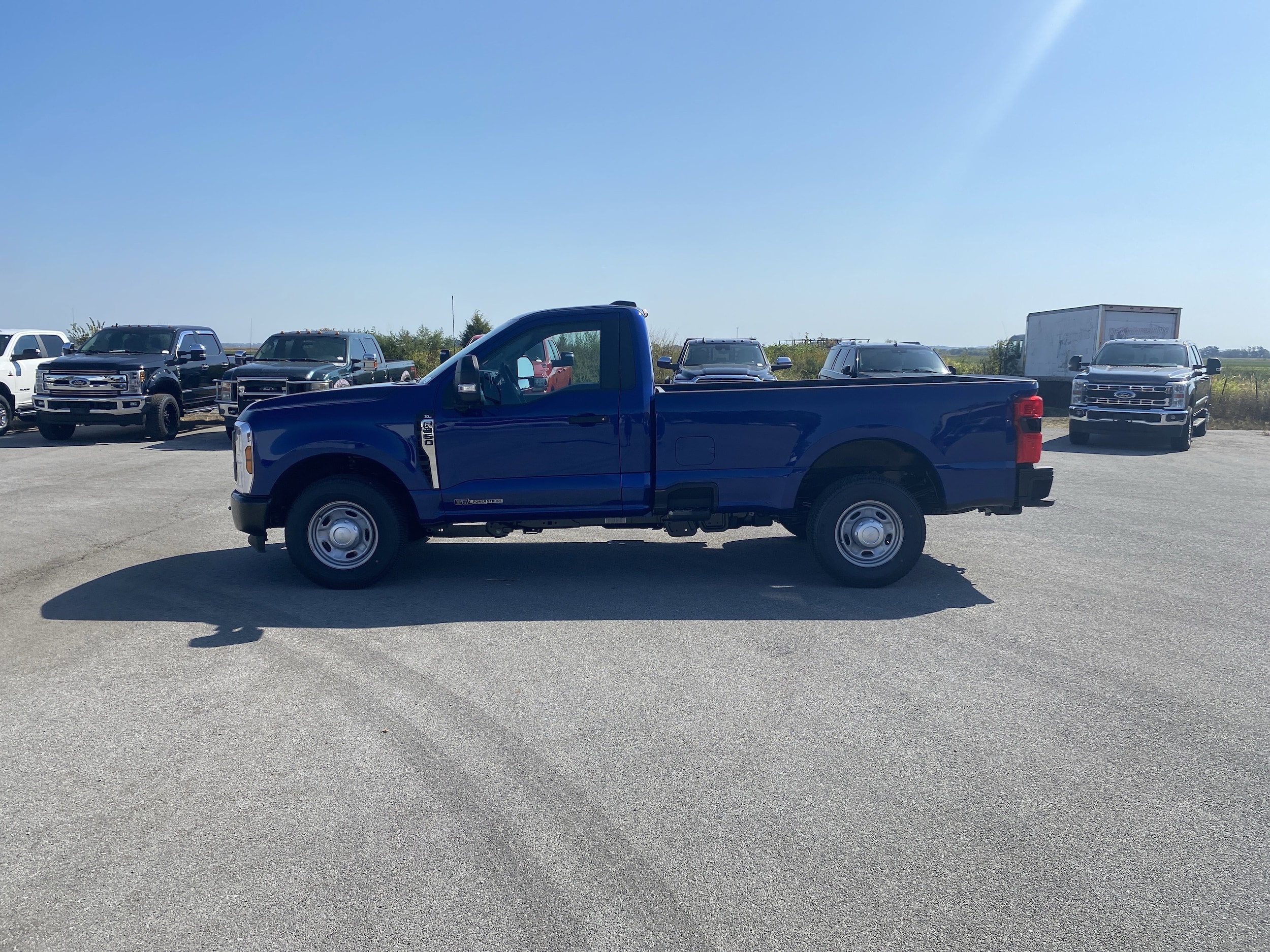 2026 Ford F-350 Super Duty XL - Photo 4