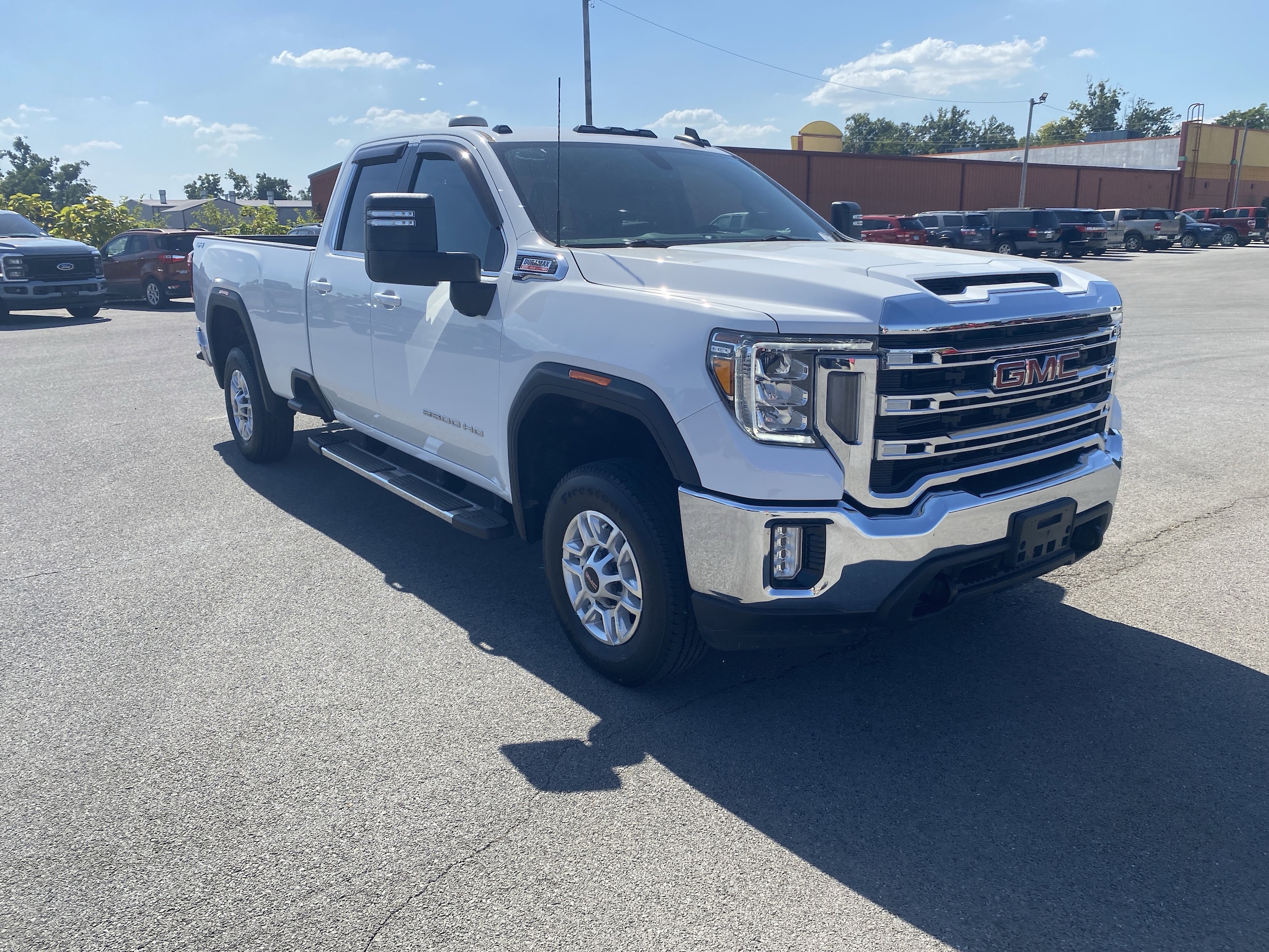 2022 GMC Sierra 2500HD SLE's photo