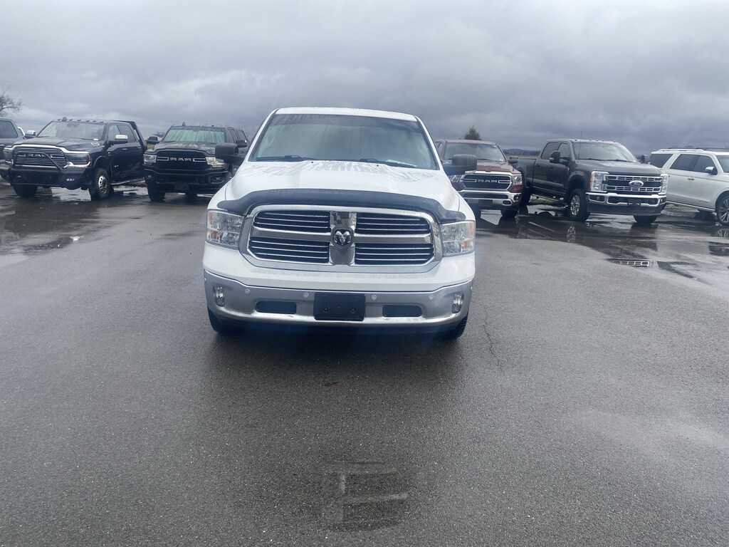 Used 2019 Ram 1500 Classic Big Horn Big Horn 4x4 Crew Cab 57 Box