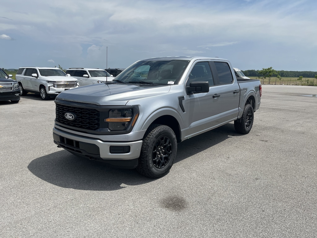 New 2026 Ford F-150 STX STX 4WD SuperCrew 5.5 Box