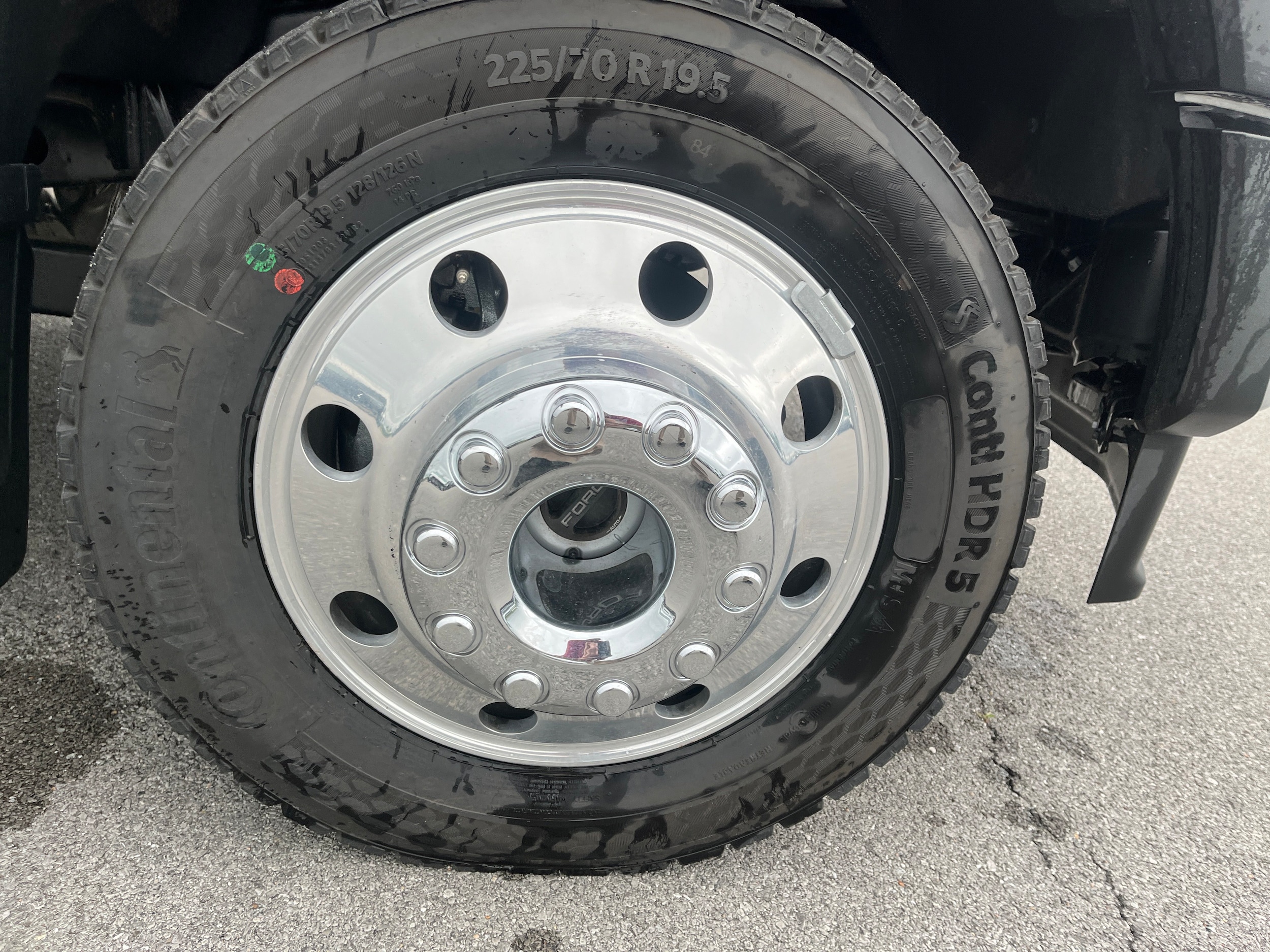 2026 Ford F-450 Super Duty XL - Photo 10