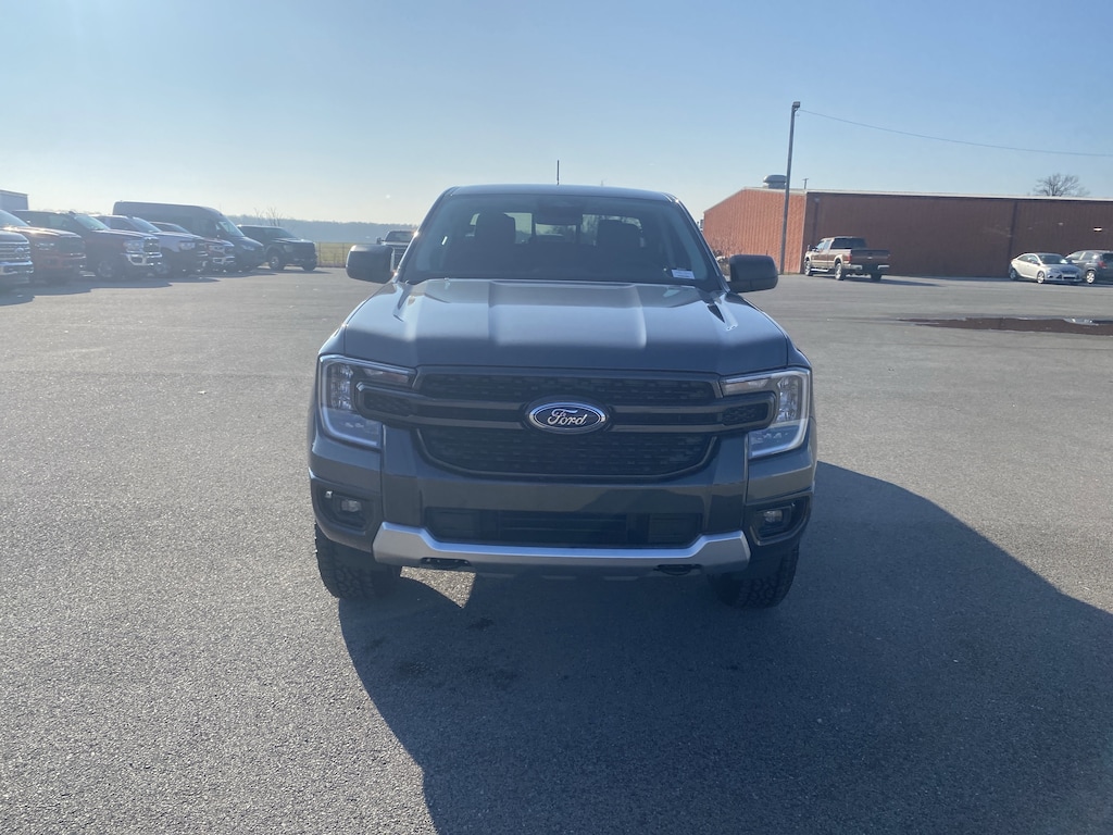 New 2025 Ford Ranger XLT XLT 4WD SuperCrew 5 Box