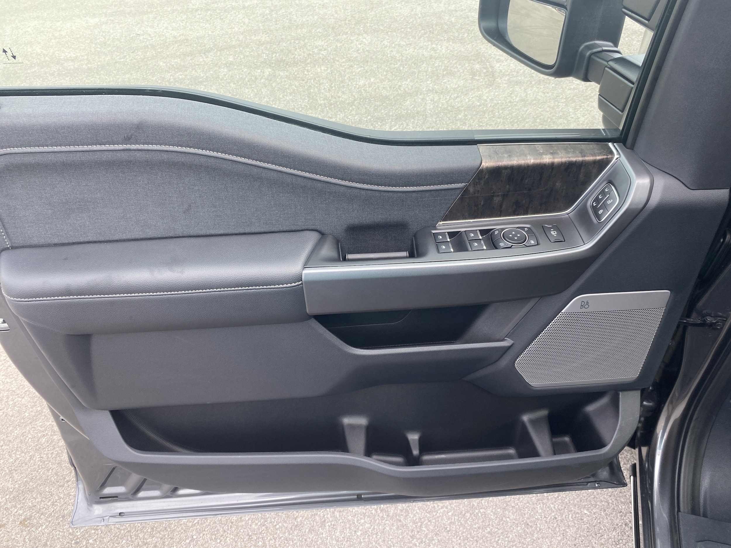 2026 Ford F-350 Super Duty Lariat - Photo 10