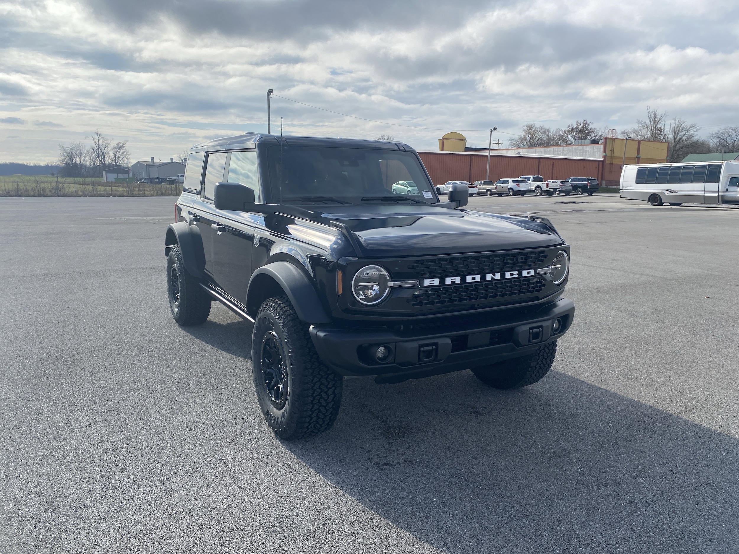 2025 Ford Bronco 4-Door Big Bend's photo