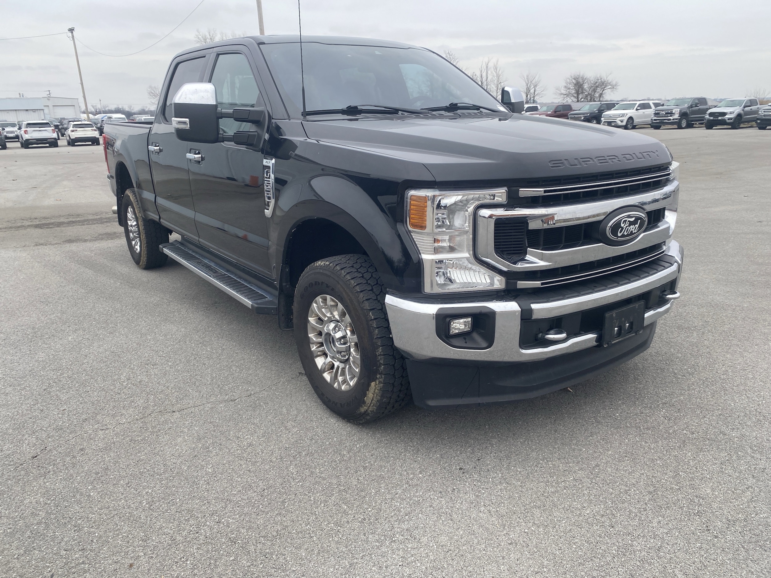 2021 Ford F-250 Super Duty XLT's photo