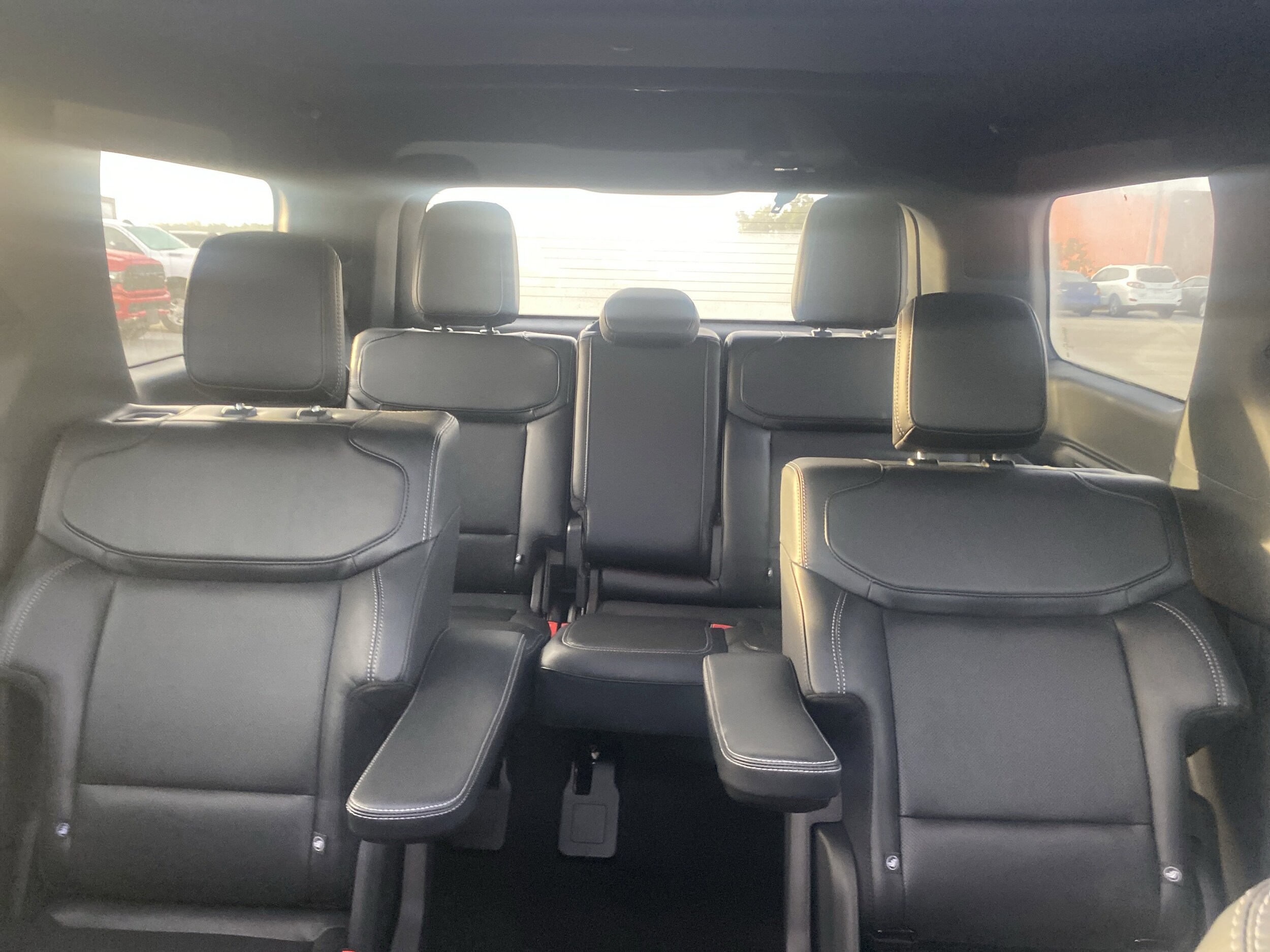 2025 Ford Expedition Platinum - Photo 18