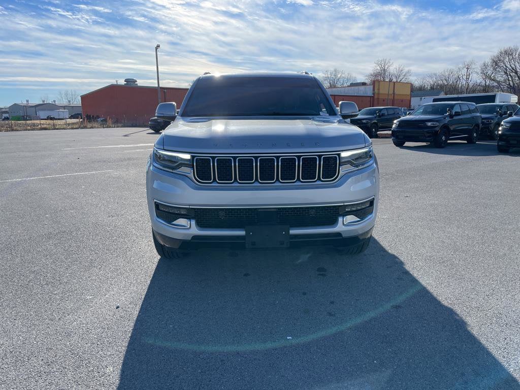 Certified 2022 Jeep Wagoneer Series I with VIN 1C4SJVAT5NS206003 for sale in Harrisburg, IL