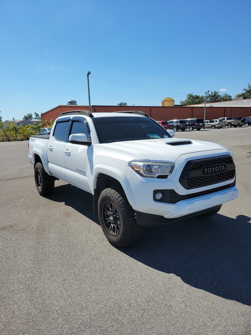 Used 2017 Toyota Tacoma Truck Double Cab