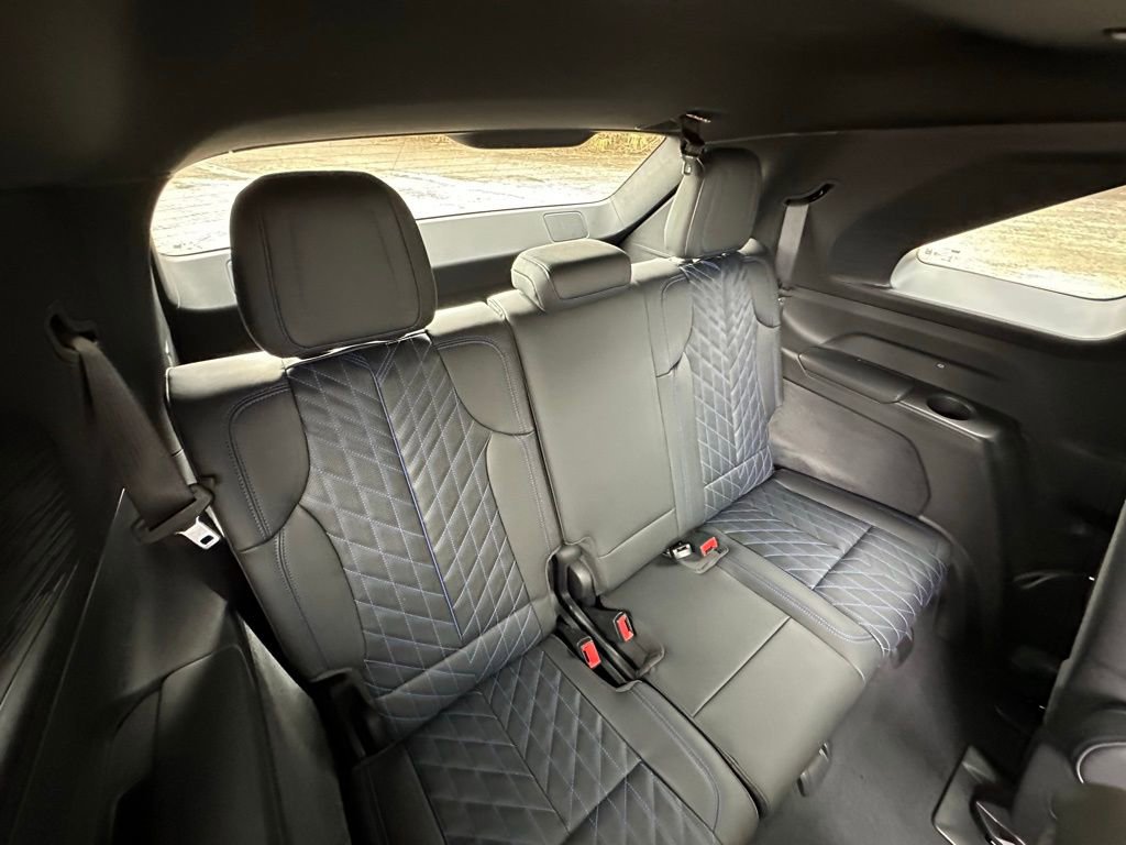 2025 Cadillac Escalade IQ Sport 1 - Photo 32