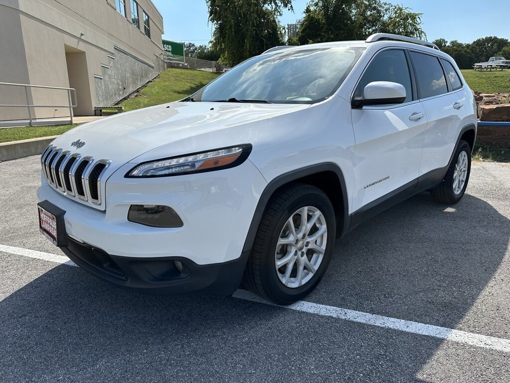 Used 2018 Jeep Cherokee Latitude Plus