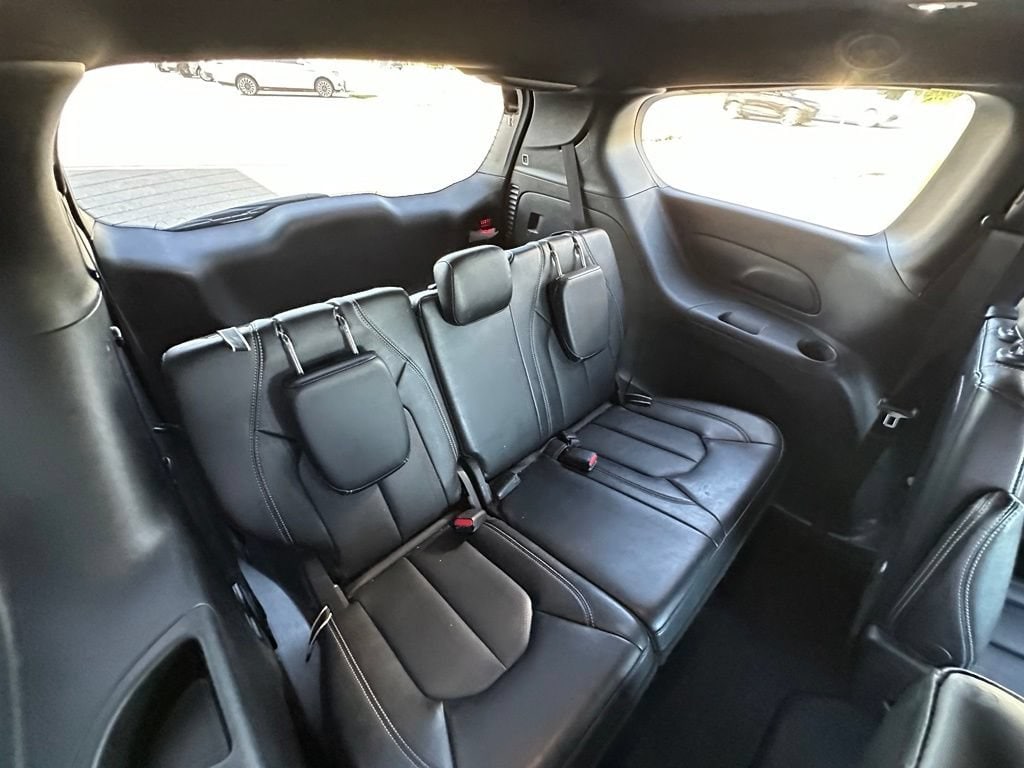 2025 Chrysler Pacifica Select - Photo 25
