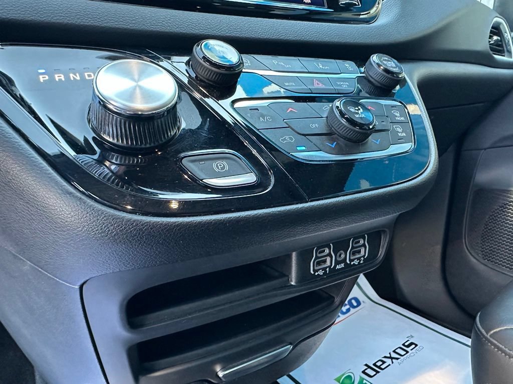 2025 Chrysler Pacifica Select - Photo 16