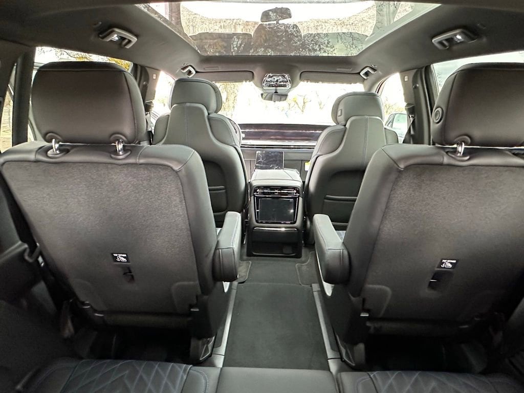 2025 Cadillac Escalade IQ Sport 1 - Photo 30