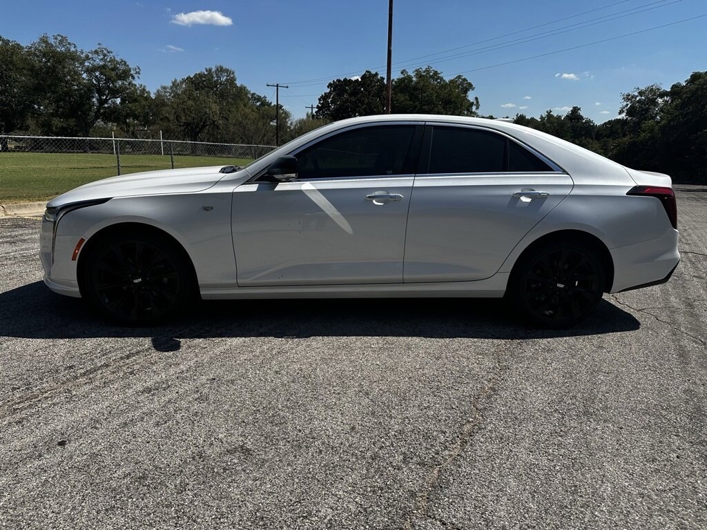 New 2025 CADILLAC CT4 Premium Luxury Sedan