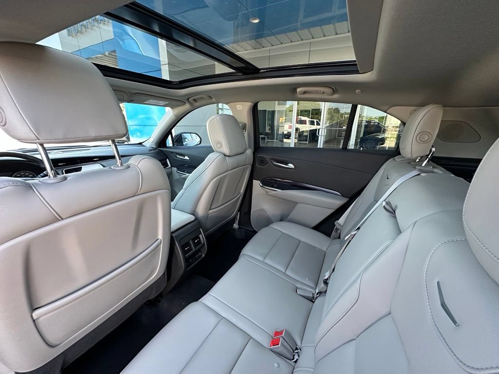 2022 Cadillac XT4 Luxury - Photo 24