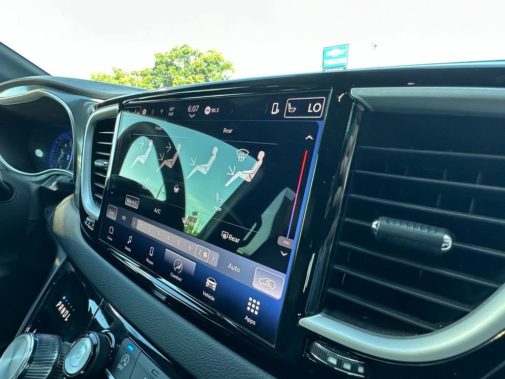 2025 Chrysler Pacifica Select - Photo 18