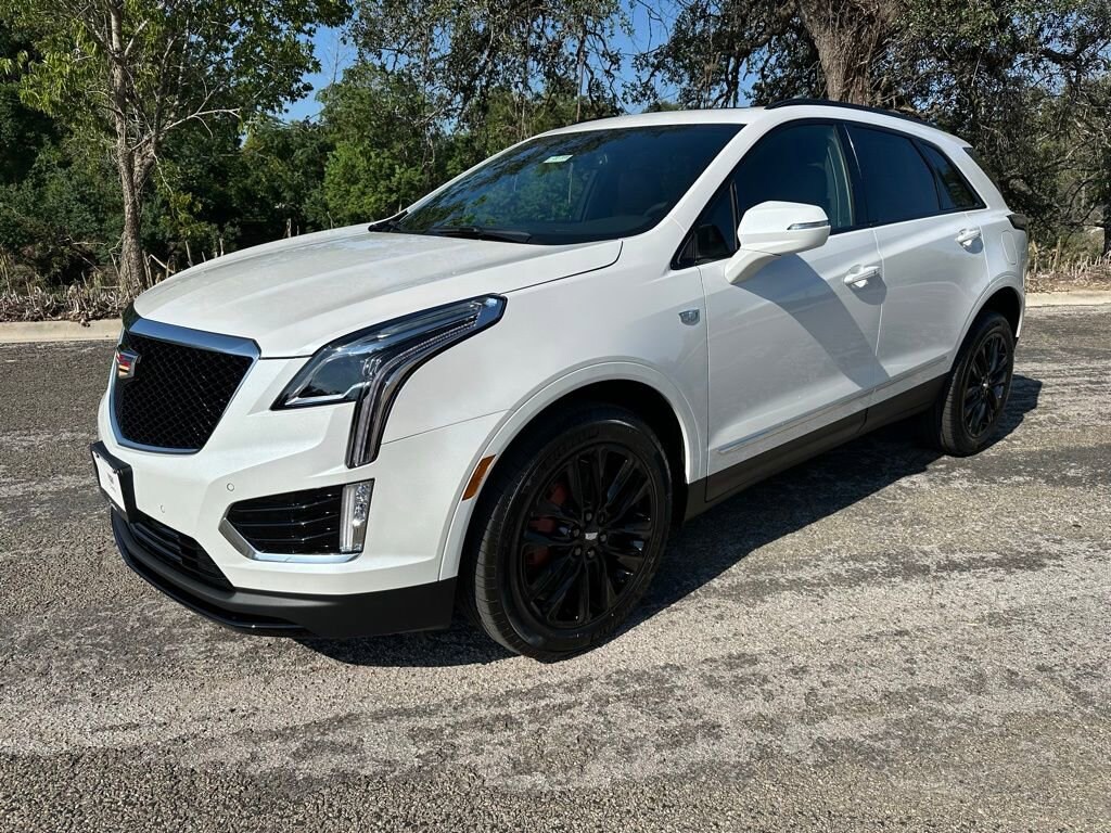 New 2025 CADILLAC XT5 Sport SUV