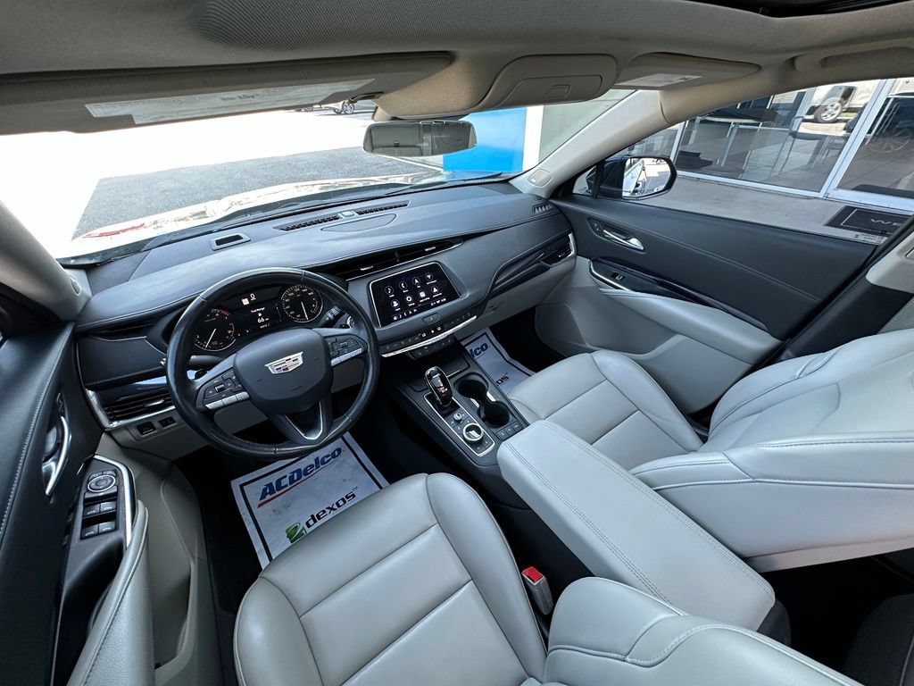2022 Cadillac XT4 Luxury - Photo 15