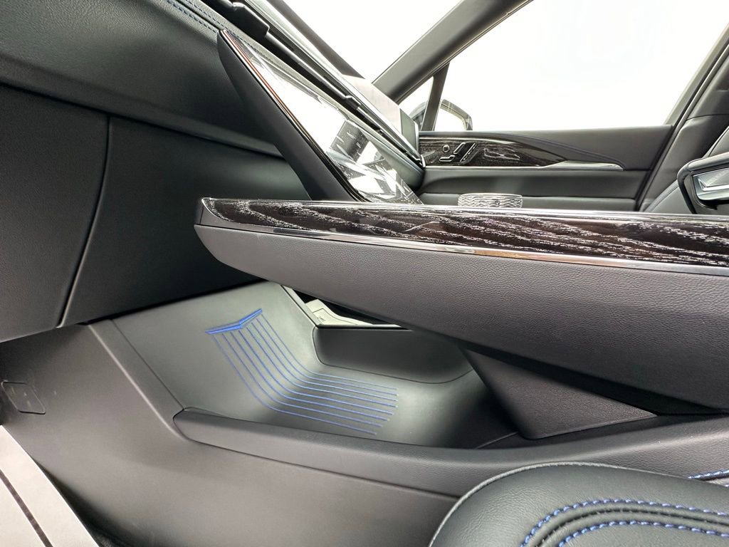 2025 Cadillac Escalade IQ Sport 1 - Photo 38