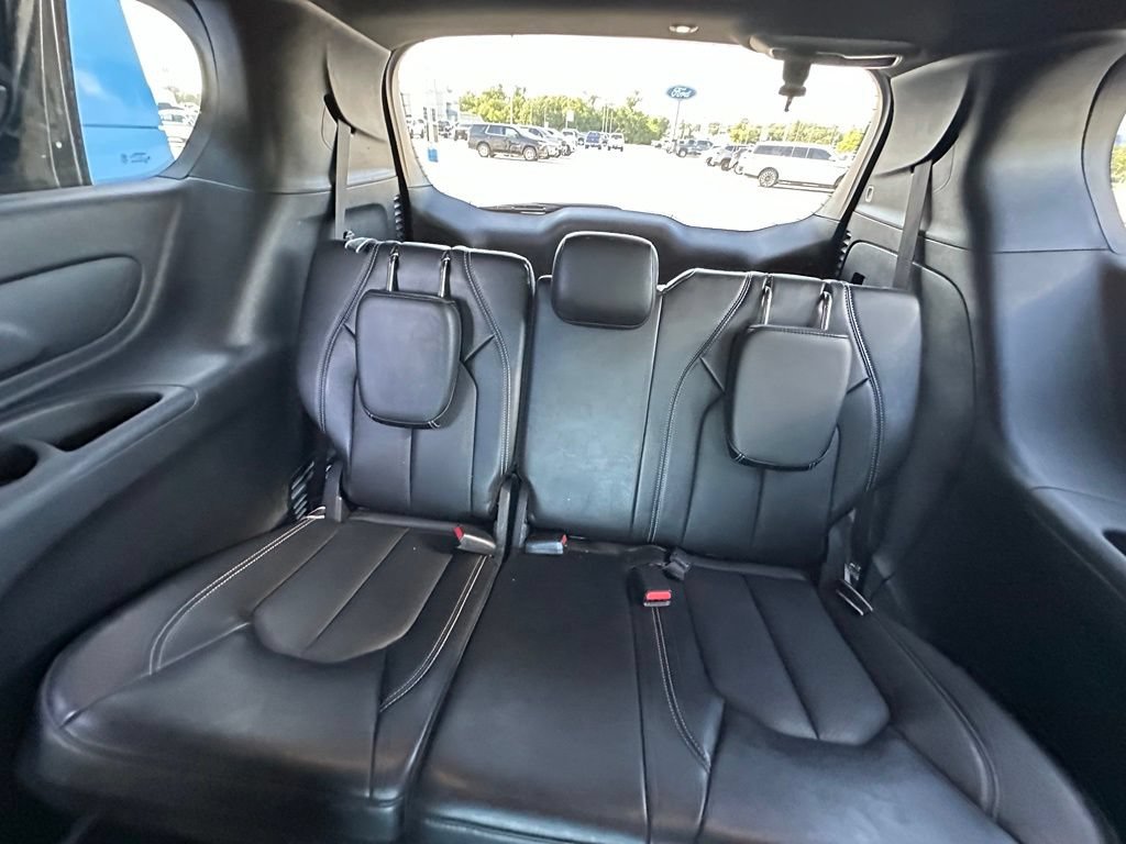 2025 Chrysler Pacifica Select - Photo 22