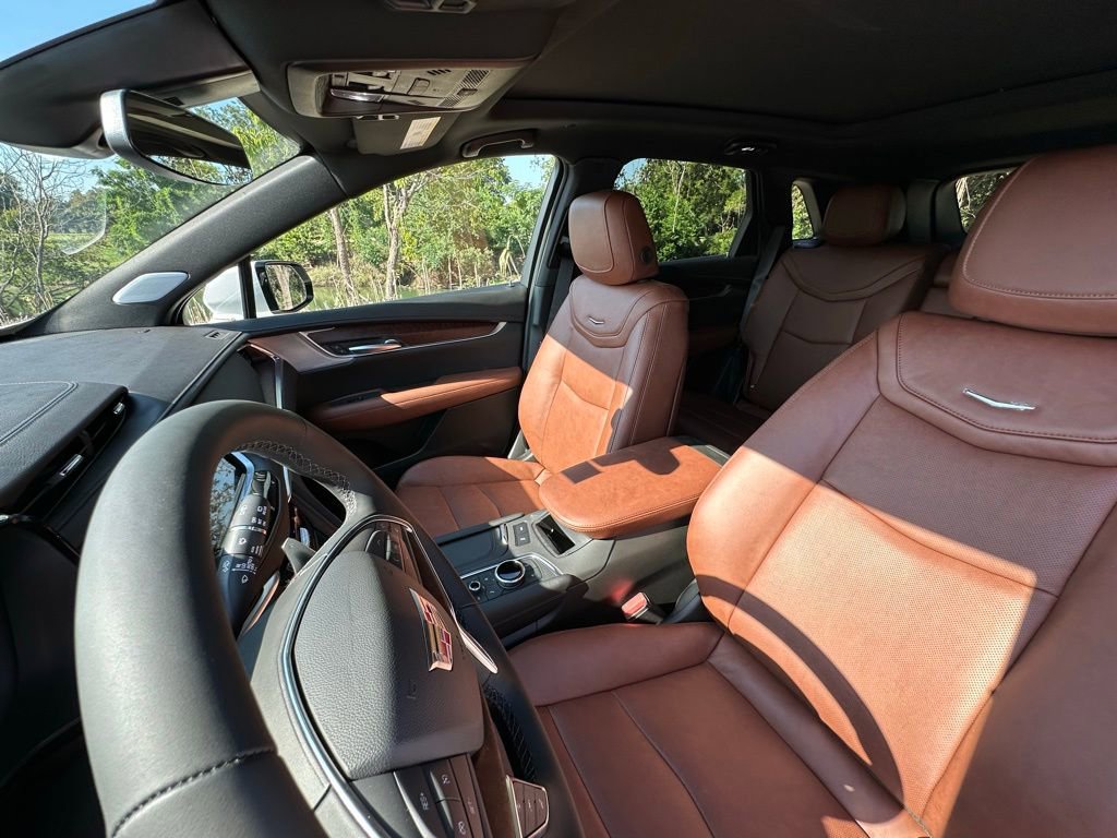 2025 Cadillac XT5 Sport - Photo 15