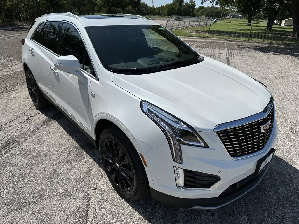 New 2025 CADILLAC XT5 Premium Luxury SUV