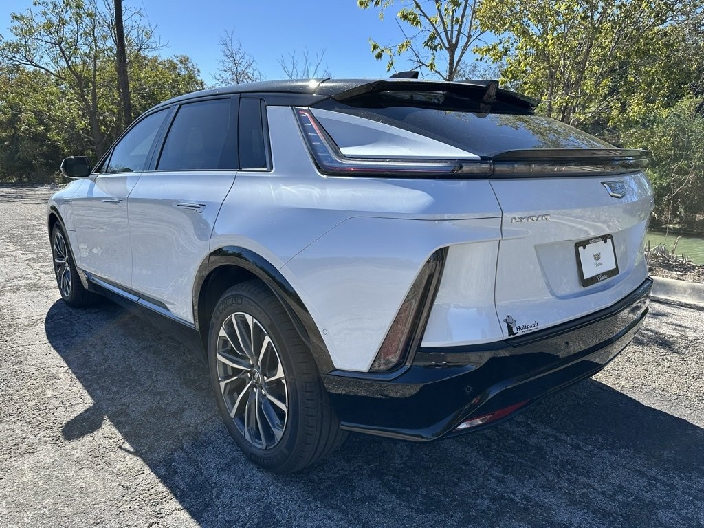 New 2026 CADILLAC LYRIQ Sport SUV
