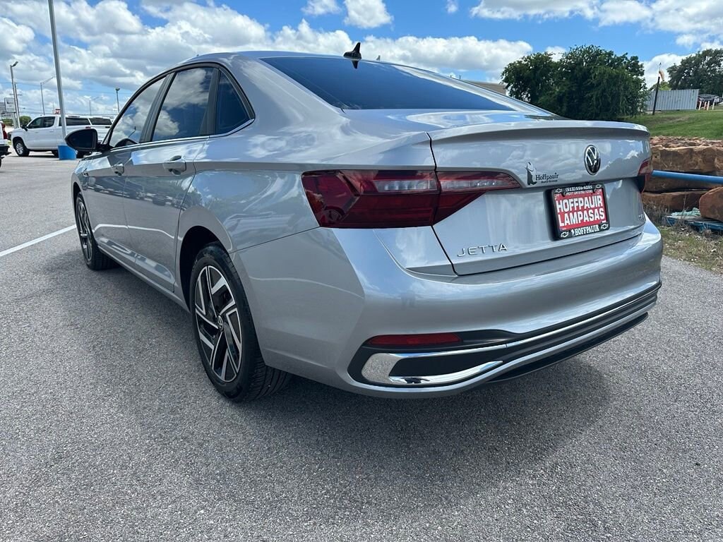 Used 2024 Volkswagen Jetta SEL