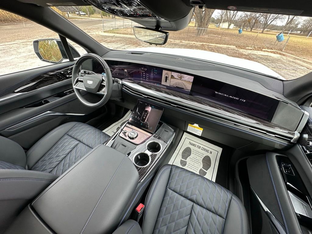 2025 Cadillac Escalade IQ Sport 1 - Photo 20