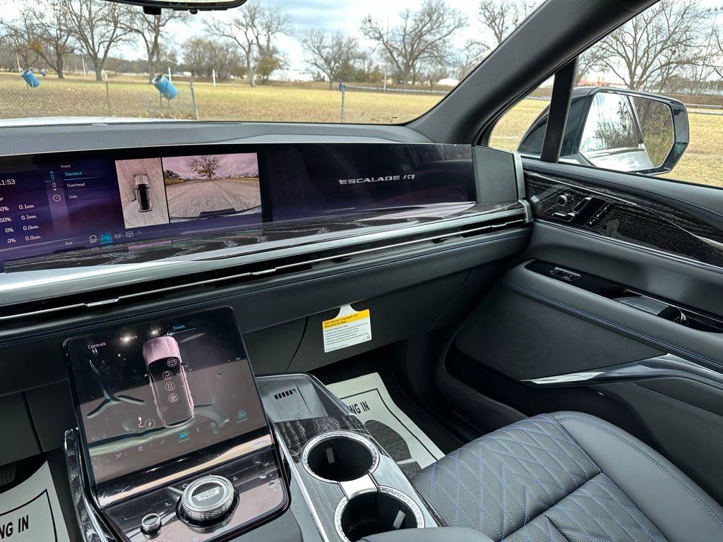2025 Cadillac Escalade IQ Sport 1 - Photo 22