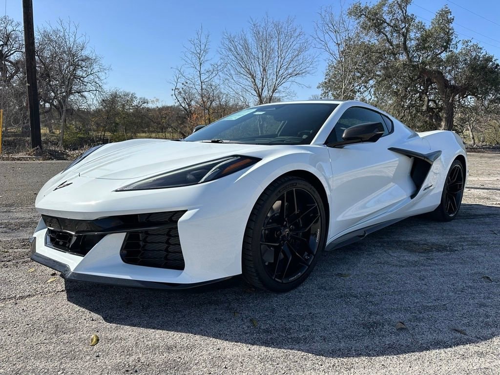 2026 Chevrolet Corvette Z06 Coupe 3LZ's photo