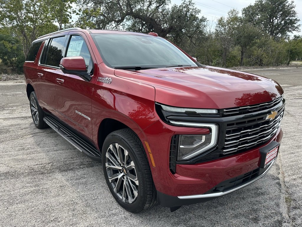 2026 Chevrolet Suburban High Country photo 4