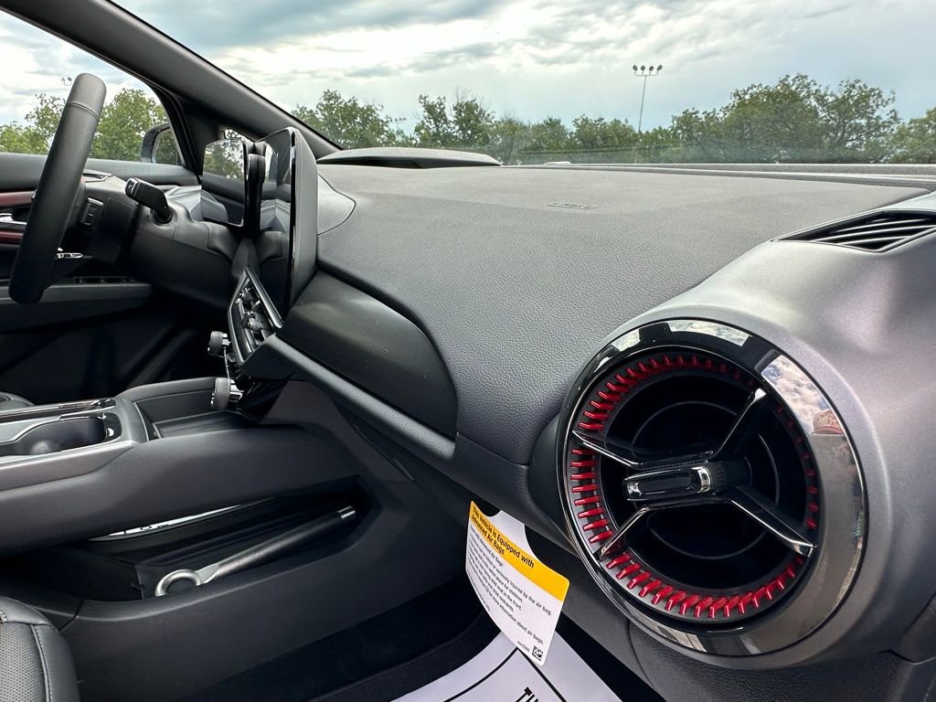 2025 Chevrolet Equinox EV RS - Photo 14