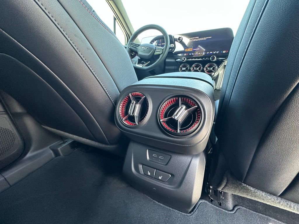 2025 Chevrolet Blazer EV RS - Photo 32