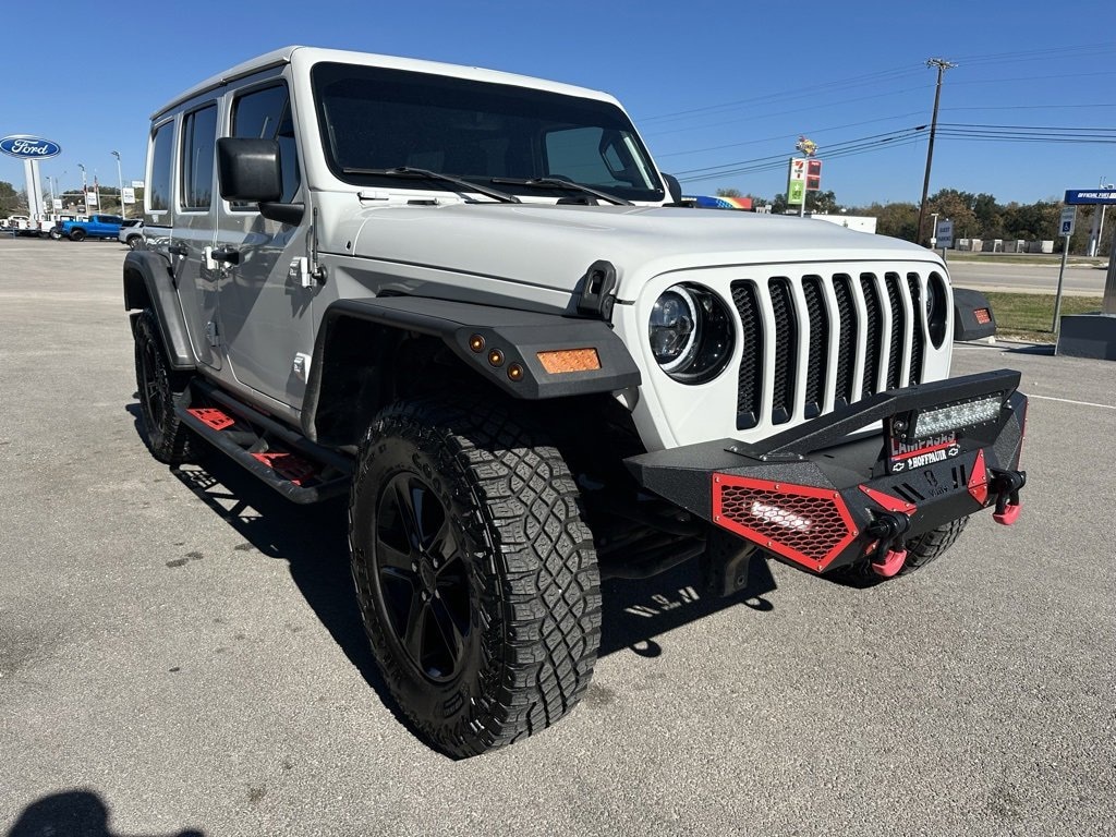 Used 2019 Jeep Wrangler Unlimited Sahara Altitude