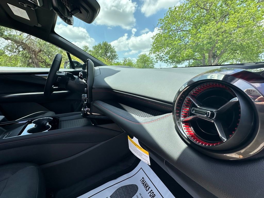 2025 Chevrolet Blazer EV RS - Photo 11