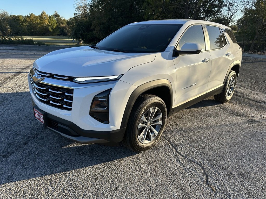 2026 Chevrolet Equinox LT's photo