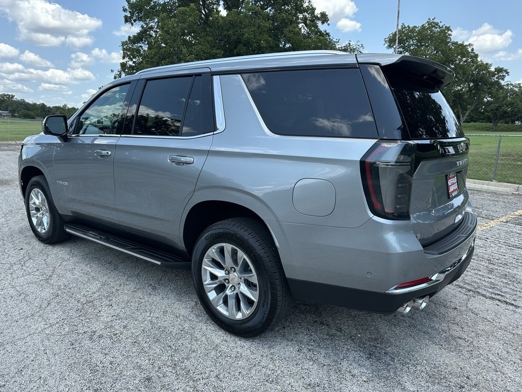 2025 Chevrolet Tahoe Premier photo 3