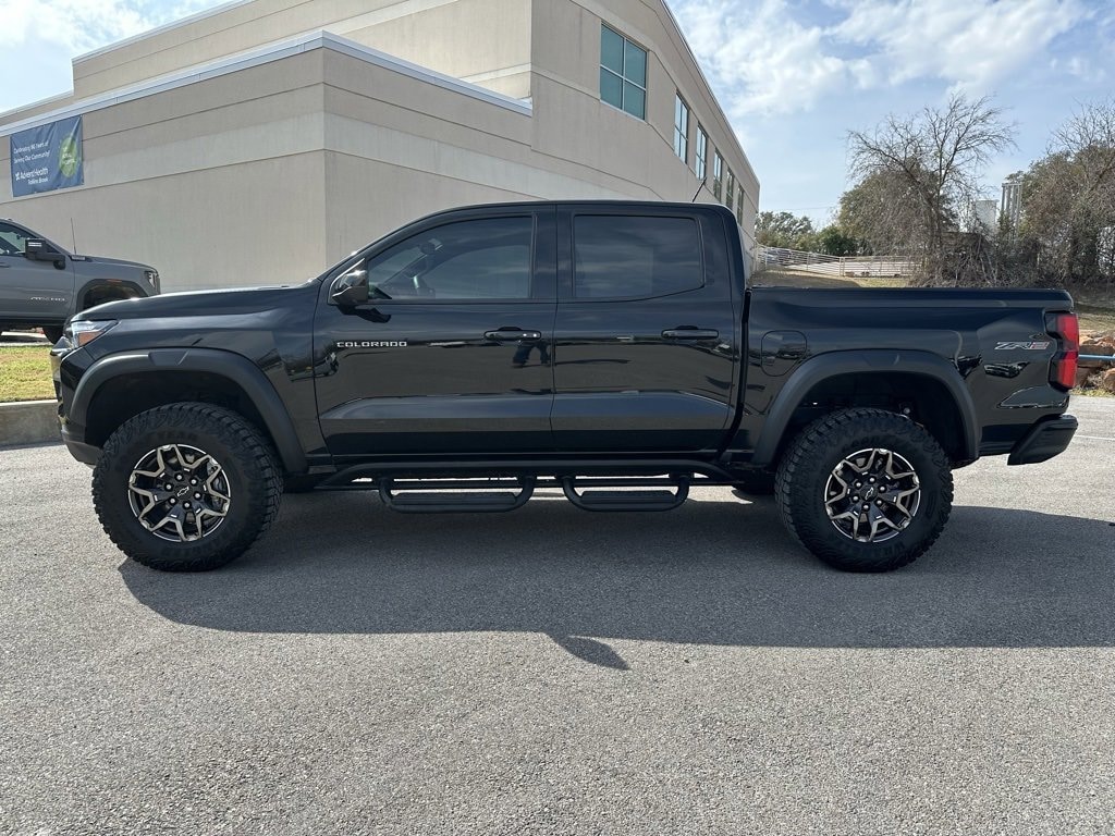 Used 2025 Chevrolet Colorado ZR2 Truck