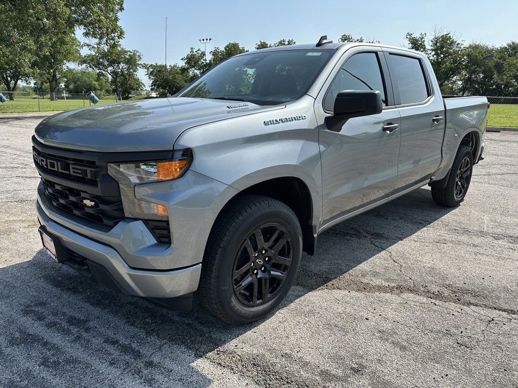 2025 Chevrolet Silverado 1500 Custom's photo